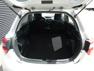 Toyota Yaris 1,5 Hybrid H2 E-CVT 100HK 5d Trinl. Gear