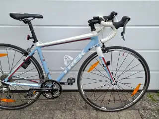 Racercykel (Trek-damecykel)