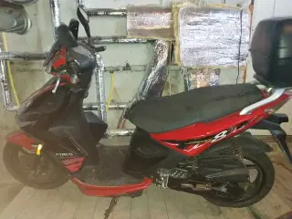 KYMCO, SUPER 8