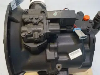 CASE 580SLE 2WD Transmission 