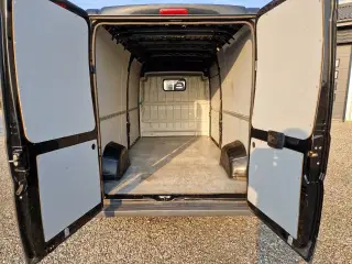Peugeot Boxer 335 2,0 BlueHDi 163 L3H2