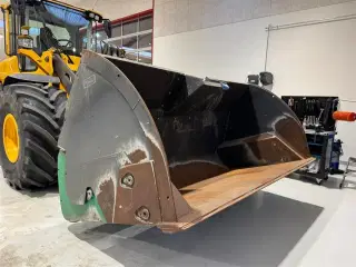 Volvo HØJTIPSKOVL PRODIG HTB 4KBM / 300CM!