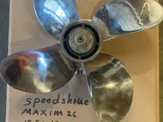 Maxim 26 propel