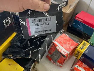 Reservedele til f.eks. mercedes