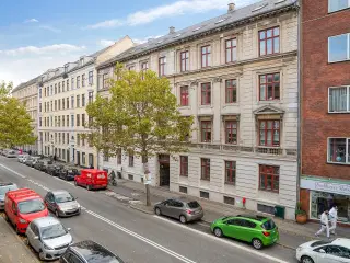 Garage 2 til leje på H. C. Ørsteds Vej 12. Frederiksberg