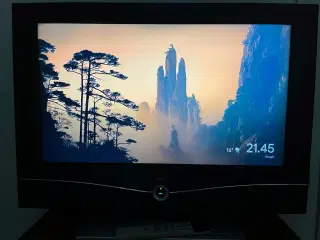 LOEWE TV med meget skarpt billede.