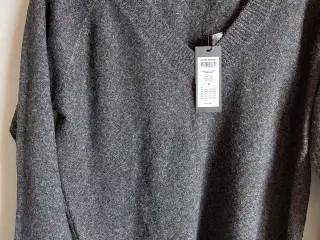 Ny Vera Moda Trøje Grå m V udskæring 