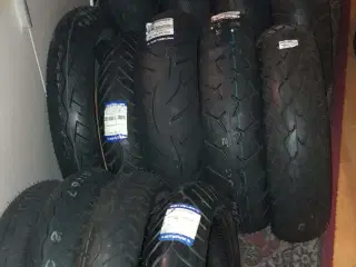 Nye MC dæk til halv pris