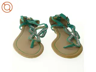 Sandaler fra Kesly (str. 40)