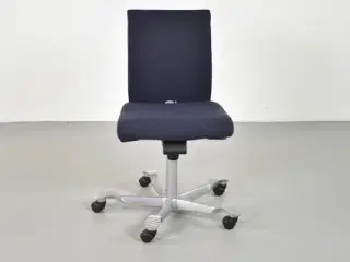 Häg h04 credo 4200 kontorstol med sort/blå polster