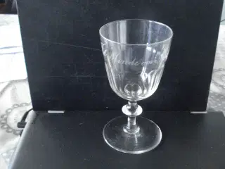 Gammelt glas