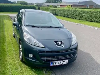 Peugeot 207 1,4 hdi
