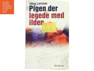 Pigen Der Legede Med Ilden (Millennium, 2. Bind) af Stieg Larsson (Bog)
