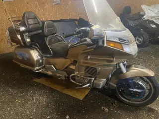  1988 Honda. 1500 Gold Wing  6 cyl. BYTTE GERNE