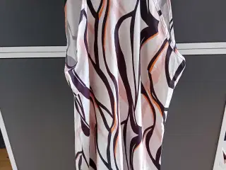 SHEIN KJOLE M/38. 