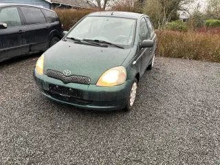 Toyota yaris 