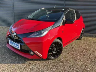 Toyota Aygo 1,0 VVT-i x-black