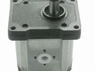 New Holland HYDRAULIKPUMPE