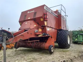 Hesston 4900 Gode dæk