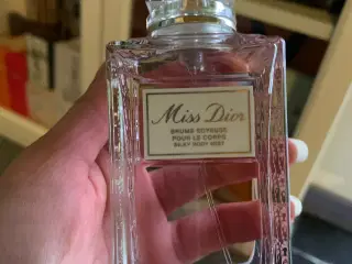 Miss Dior Body Mist 100 ml
