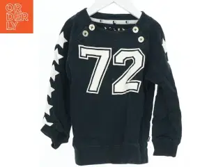 Sweatshirt med tryk nummer 72 og stjerner fra Kools (str. 104)