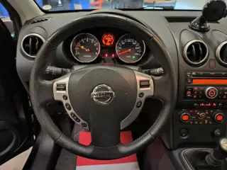 Nissan Qashqai+2 2,0 Tekna 4WD 7prs