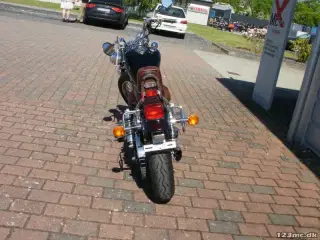 Suzuki LS 650