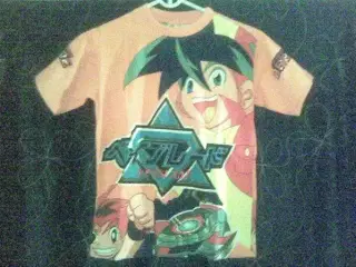T-shirts med Bayblade logo