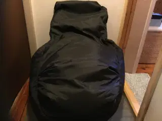 Sækkestol købt ved my home, aldrig brugt.