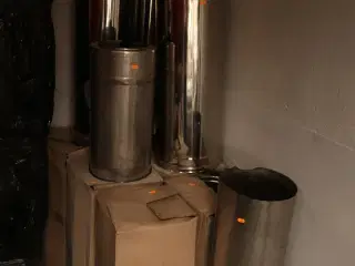 6 stk. Isoleret skorstensrør til eksempel pizzaovn - nye