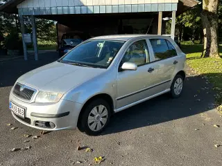 Skoda Fabia 1,4 hatchback. 