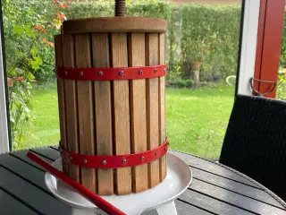 Mekanisk juicepresser