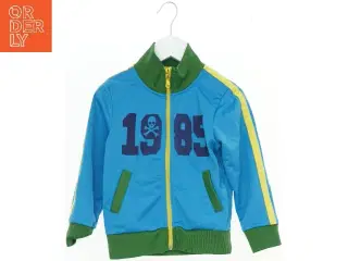 Børnejakke med tal og kranieprint fra H&M (str. 104)
