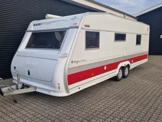 2012 - Kabe Royal 720 KS