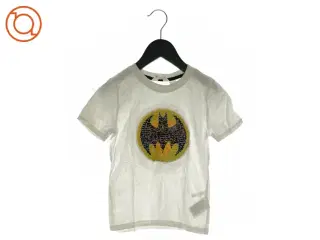 T shirt fra H&M (str. 110/116)