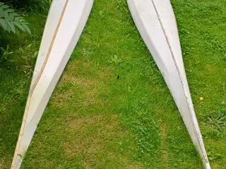2 kajakker 