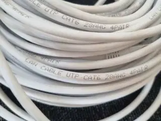 VANDENBERG Netværkskabel Cat6 30 meter