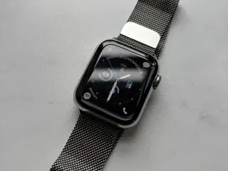 Apple Watch Series 5 40mm rustfri stål