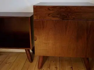 Palisander skænk og reol i et sæt.