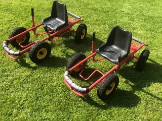 Moon Cars sælges hver for sig eller samlet 