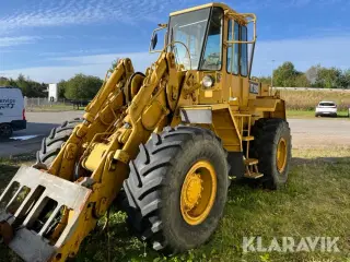 Gummiged Caterpillar IT28B