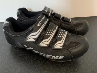 Extreme spinning sko