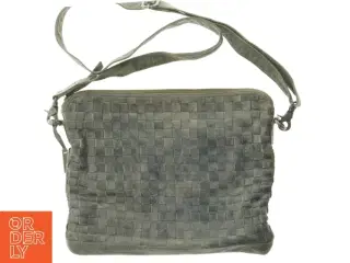 Flettet læderskuldertaske (str. 35 x 28 cm)