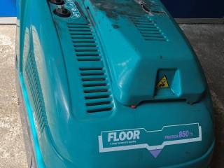 Fejemaskine Floor Pratica 850 BT