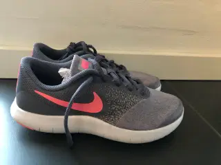 Nike flex contact sko str 37,5