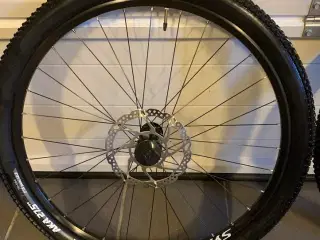 Scott Scale 735 Carbon Mountain Bike