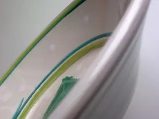 Sne falder på grantræ * Keramik Dansk design