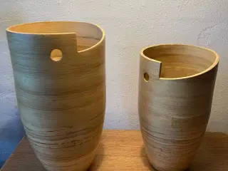 Krukker lavet af bambus