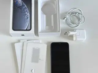Apple iPhone XR - 128 GB, sort