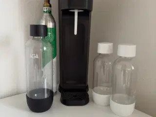 ADA sodastream maskine med 3 flasker og kulsyrepat